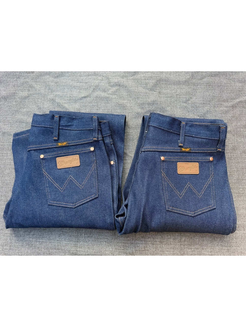 Wrangler Men's Classic Blue Denim Jeans Two pair 35x38